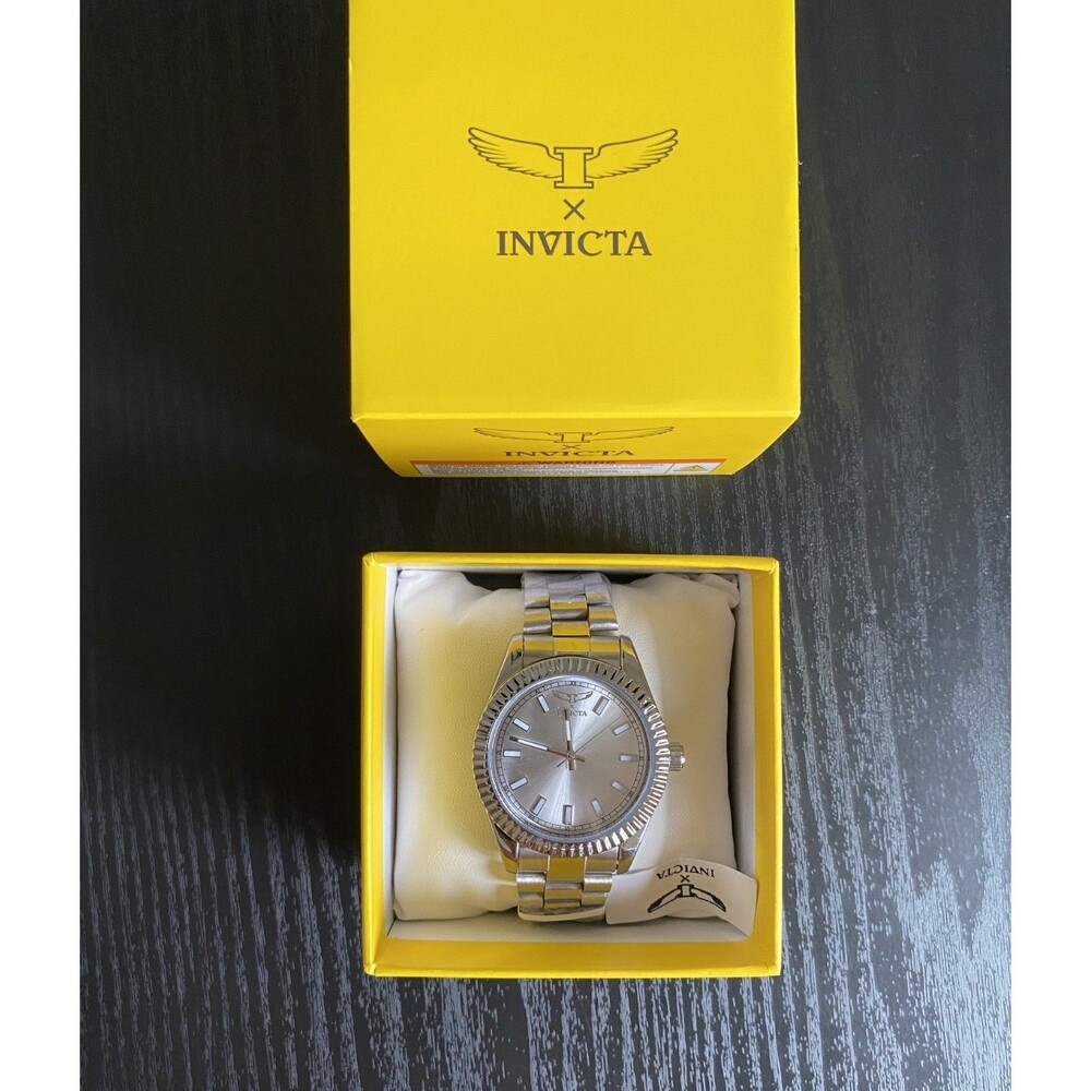 Invicta Specialty I Men's Watch Steel Bracelet White Dial NWT and Box 69013